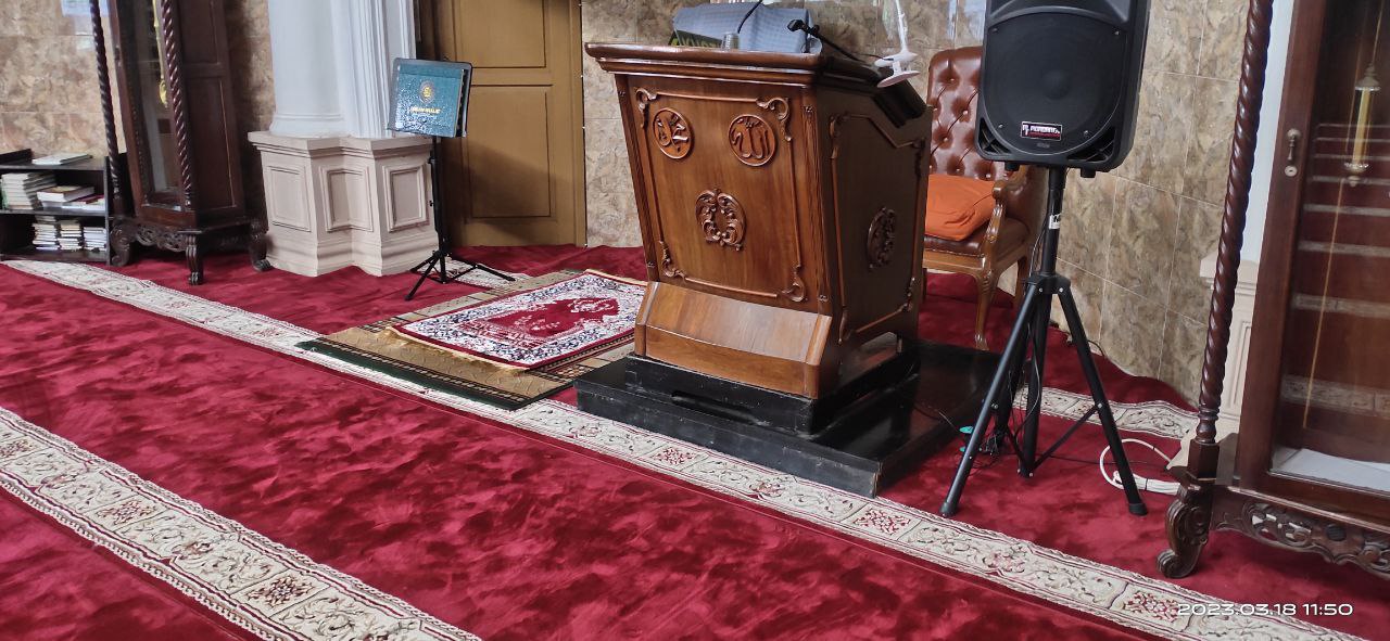 karpet masjid ruang transit — Turkistan Carpets